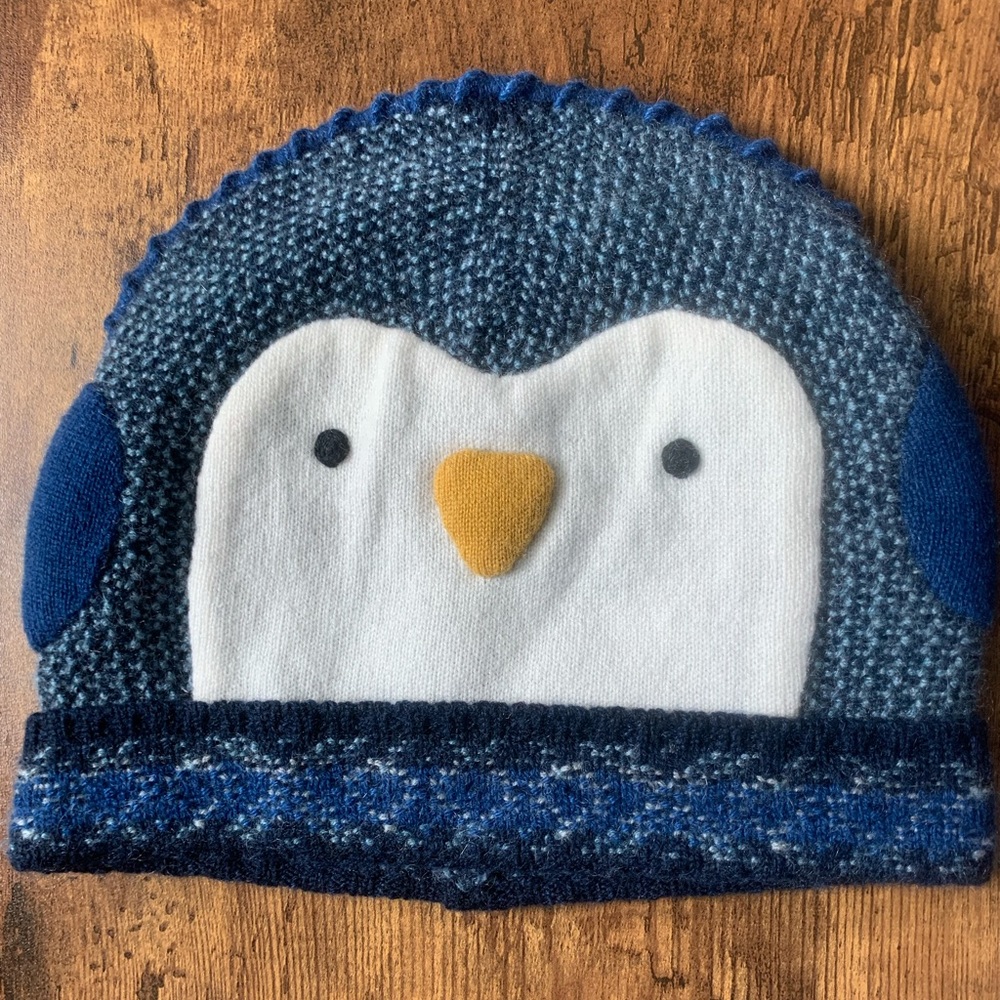 Lori Piana Cashmere toddler penguin hat- never worn.